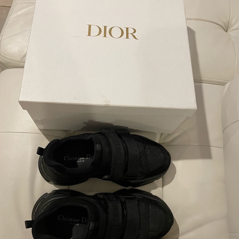 Dior sneaker